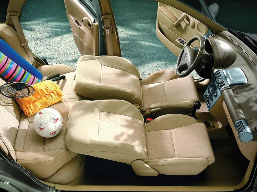  Chevrolet Sail Station Wagon 2007 года  (фото 2 из 4)